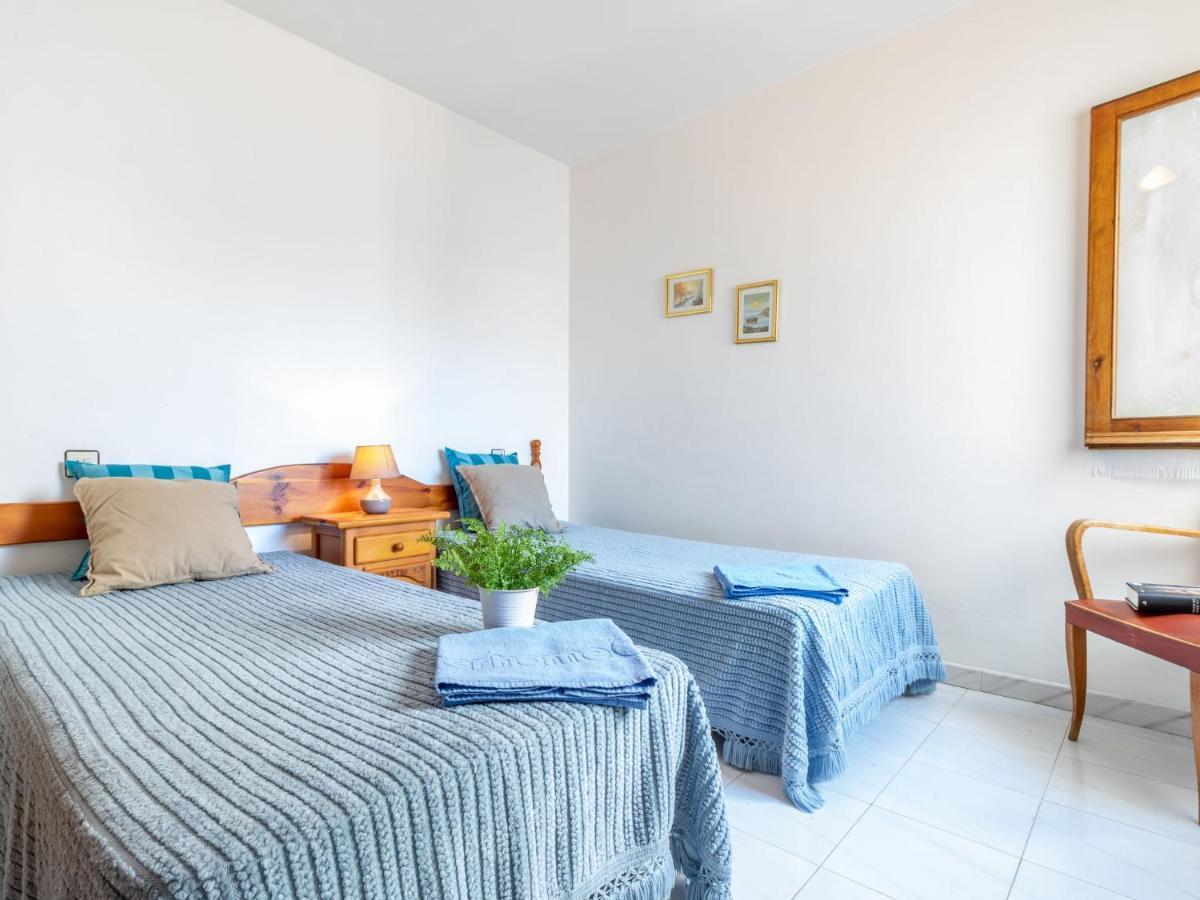 Apartment Els Jardins III By Interhome Roses Exterior foto